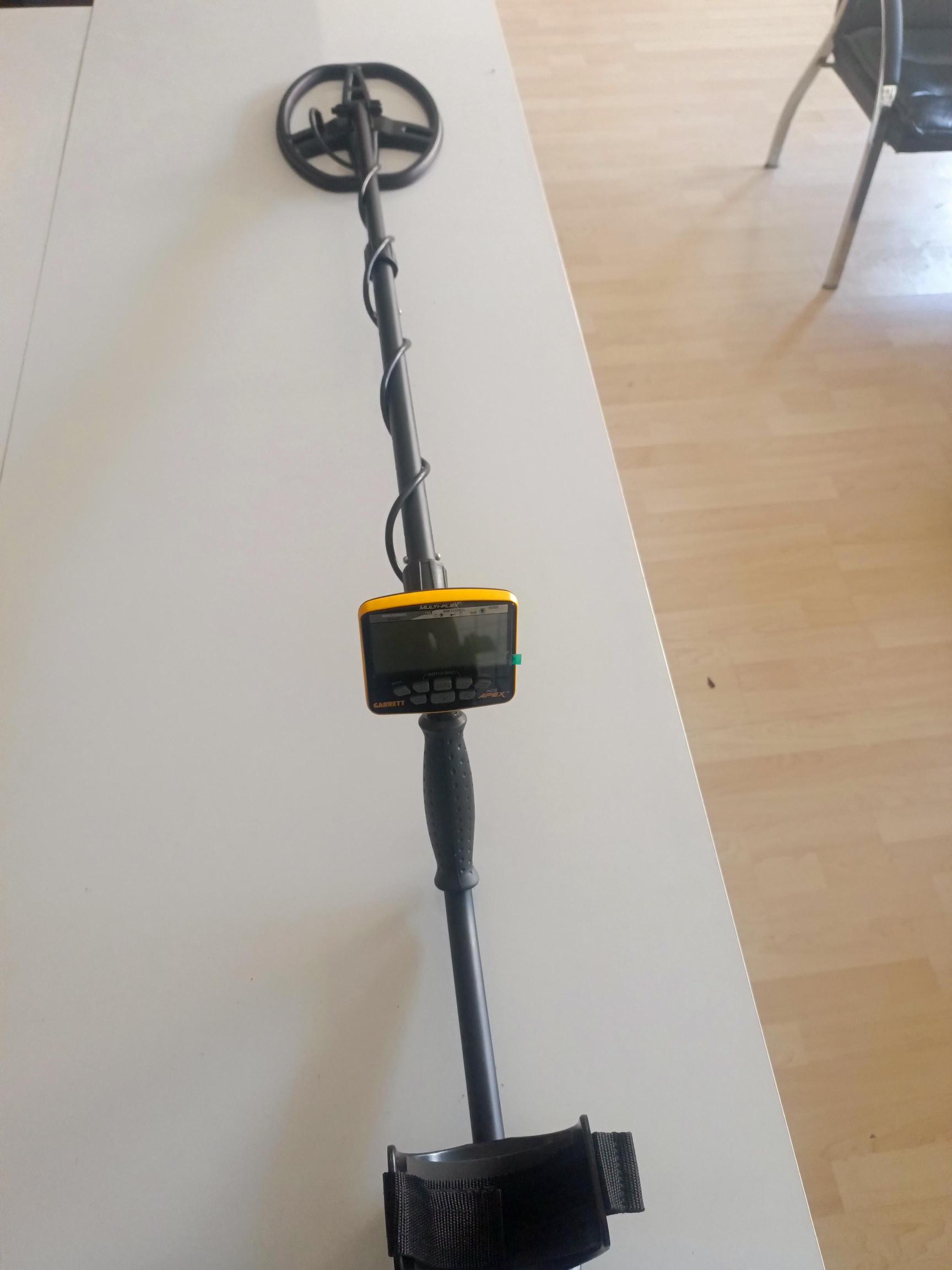 GARRETT%20ACE%20APEX%20METAL%20DEDEKTÖR