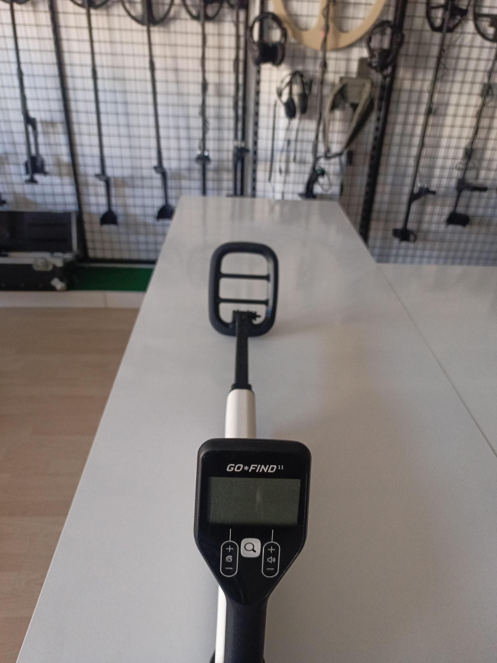 MINELAB%20GO%20FIND%2011