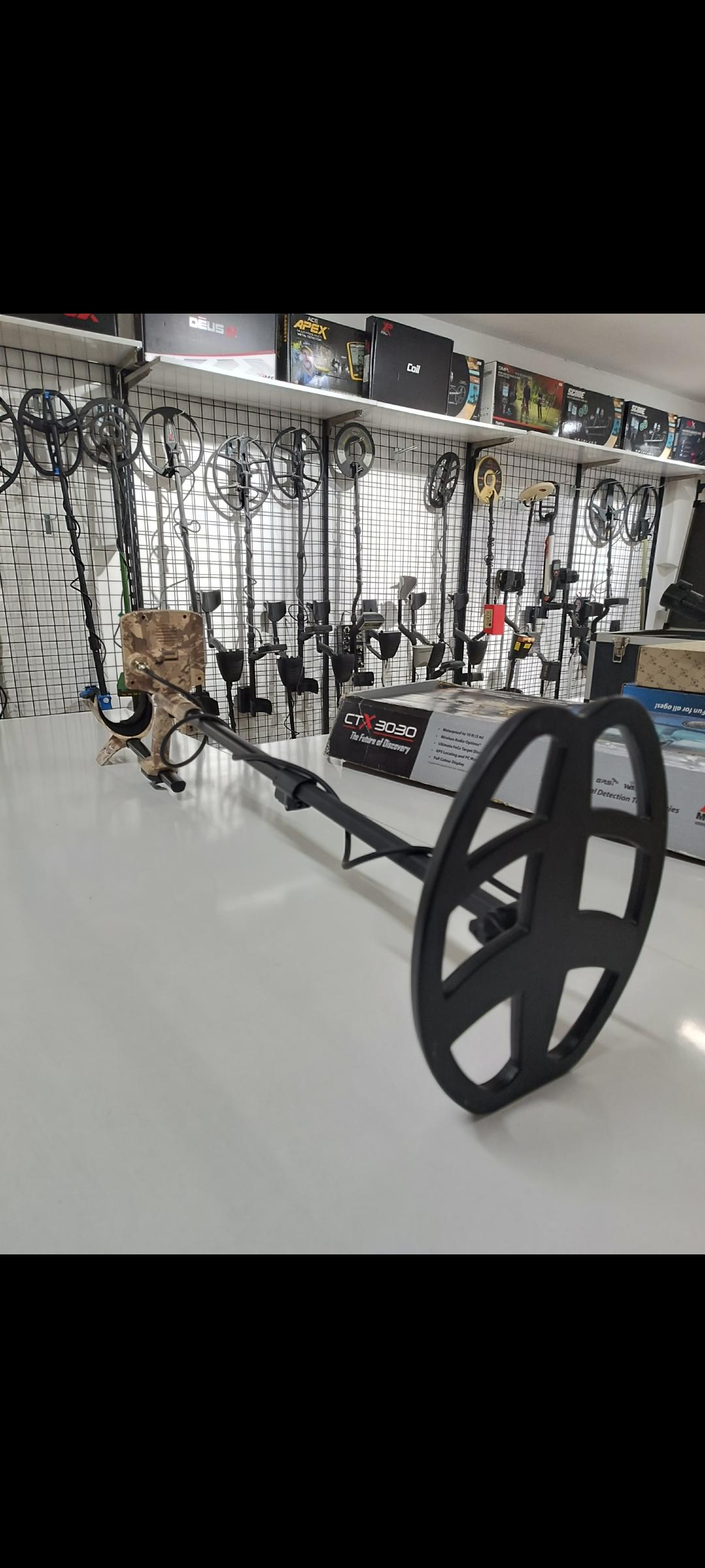 Minelab%20X-TERRA%20Voyager%20Tactical%20Dedektör